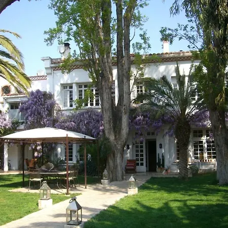 فندق مبيت وإفطار Domaine Saint Nicolas بيربينيو