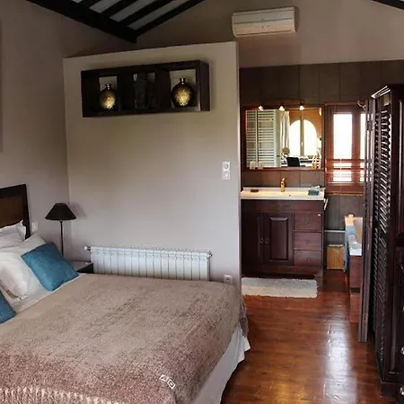 Domaine Saint Nicolas Bed & Breakfast Perpignano