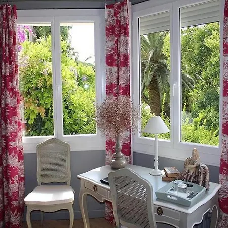 فندق مبيت وإفطار Domaine Saint Nicolas