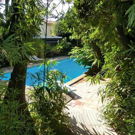 Domaine Saint Nicolas Отель типа 