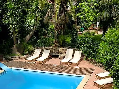 Domaine Saint Nicolas فندق مبيت وإفطار
